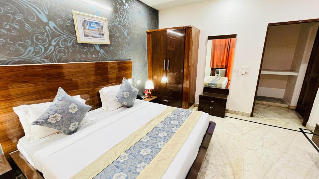 Hotel Starline Sector 28 Gurgaon Zewnętrze zdjęcie